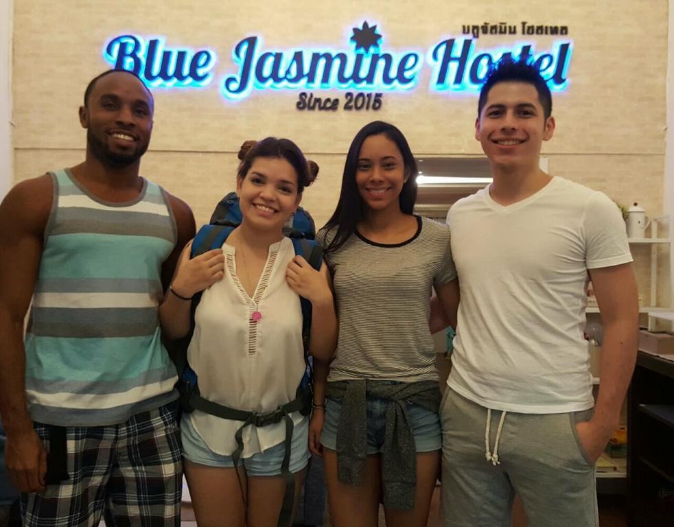 Blue Jasmine Hostel Bangkok Buitenkant foto