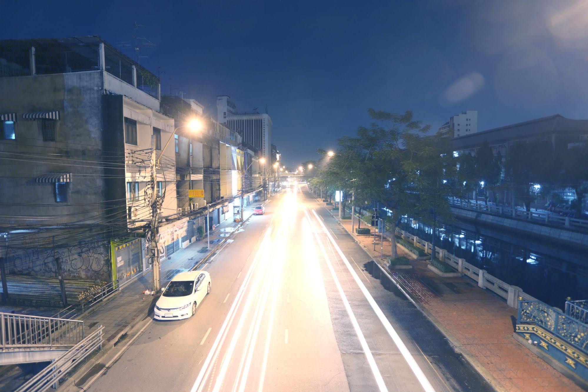 Blue Jasmine Hostel Bangkok Buitenkant foto