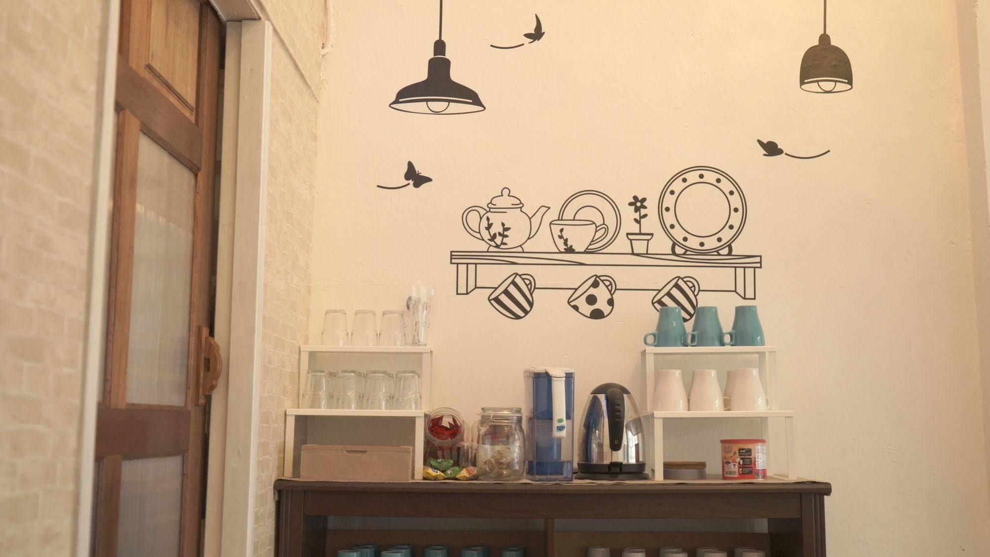 Blue Jasmine Hostel Bangkok Buitenkant foto